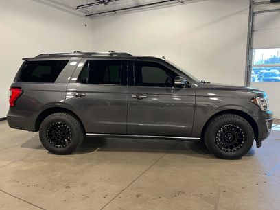 Used 2019 Ford Expedition Limited w/ Equipment Group 301A