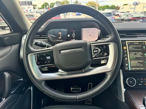 Used 2023 Land Rover Range Rover SE AWD/4WD image 18