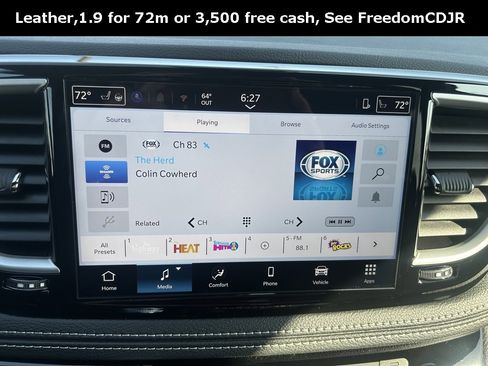 New 2026 Chrysler Pacifica Select image 22