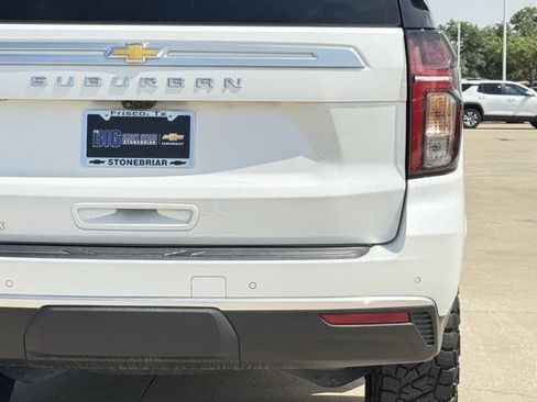 Used 2023 Chevrolet Suburban High Country w/ Max Trailering Package AWD/4WD image 7