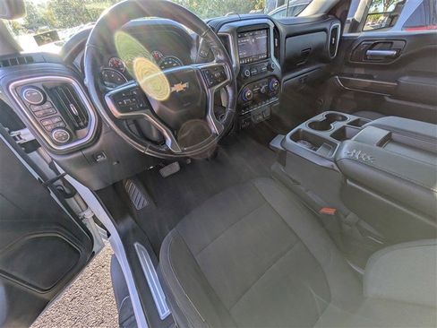 Used 2021 Chevrolet Silverado 2500 LT w/ Convenience Package image 17