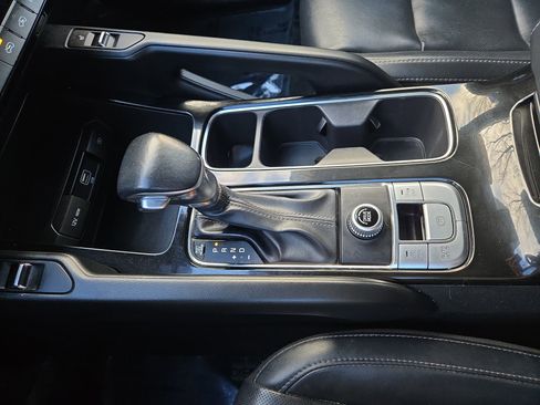 Used 2020 Kia Telluride S image 21