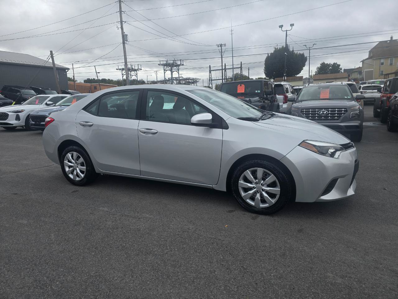 Used 2014 Toyota Corolla LE FWD image 6