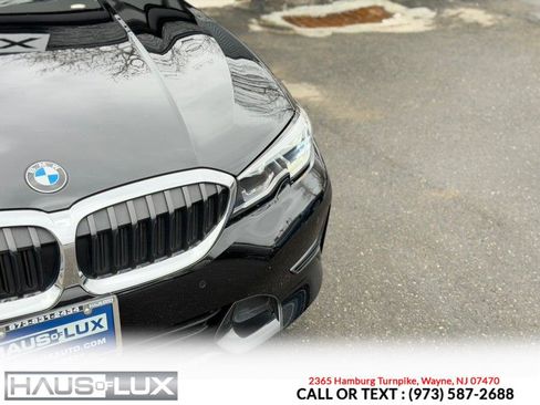 Used 2022 BMW 330i xDrive Sedan w/ Convenience Package image 8