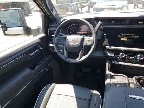 New 2026 GMC Sierra 2500 AT4X AWD/4WD image 14