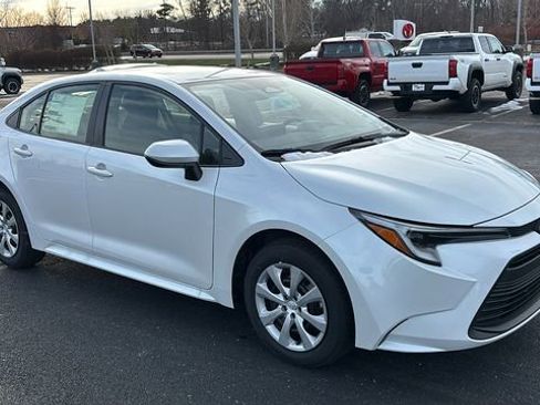 New 2026 Toyota Corolla LE image 26