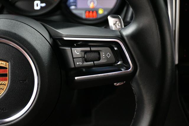 Used 2022 Porsche Macan GTS AWD/4WD image 39