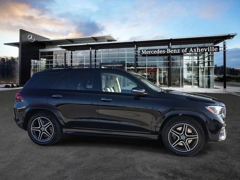 New 2026 Mercedes-Benz GLE 450 4MATIC image 1