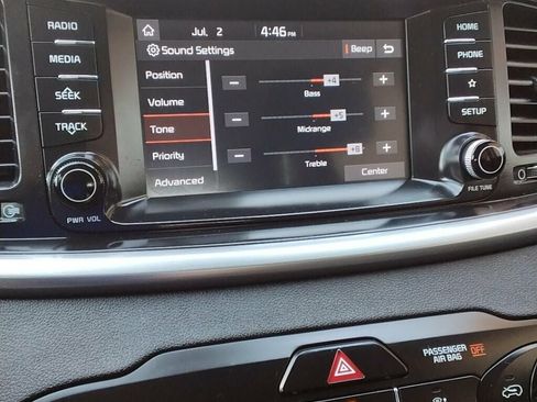 Used 2019 Kia Sorento FWD image 17