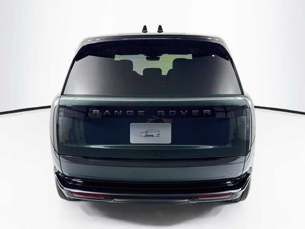 New 2026 Land Rover Range Rover Long Wheelbase SE AWD/4WD image 6