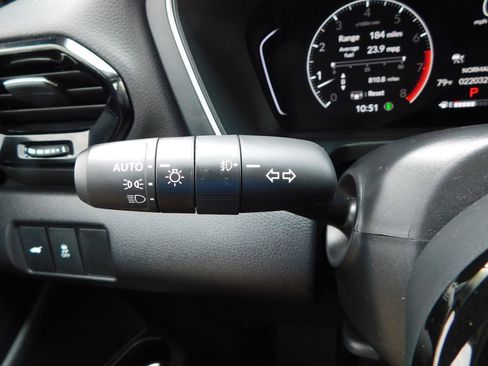 Used 2023 Honda Pilot EX-L image 40