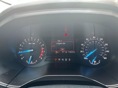 Used 2020 Ford Edge SE FWD image 20