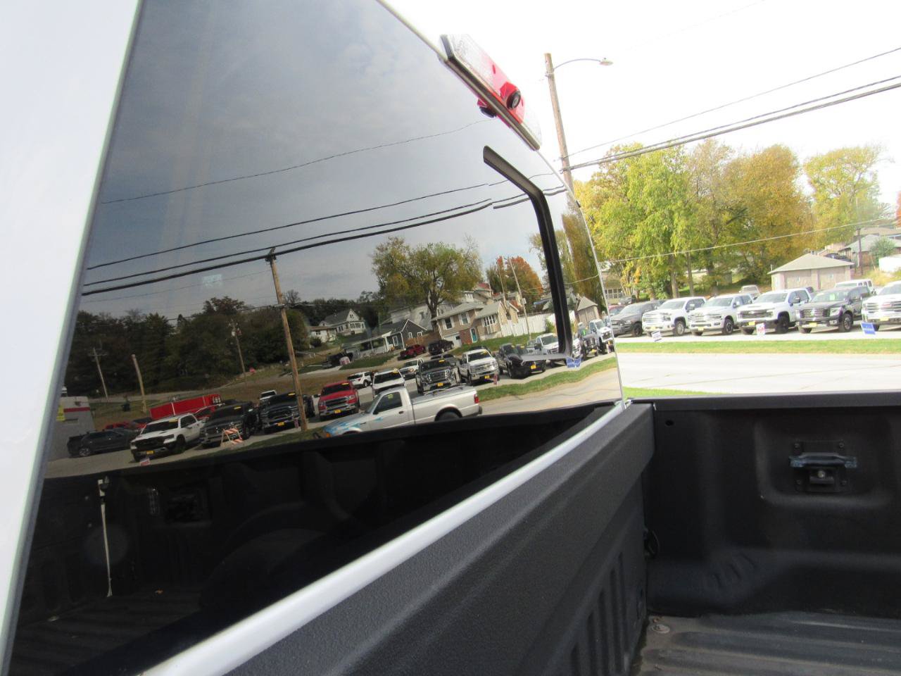 Used 2022 Ford F350 Lariat w/ Lariat Ultimate Package AWD/4WD image 15