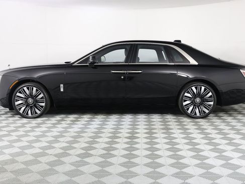 New 2026 Rolls-Royce Ghost AWD/4WD image 2