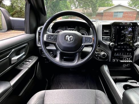 Used 2024 RAM 1500 Big Horn AWD/4WD image 8