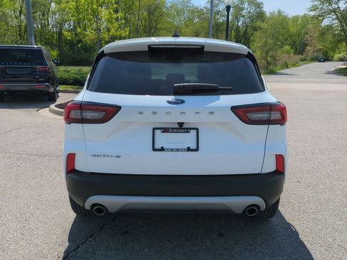 Used 2023 Ford Escape Active FWD image 7