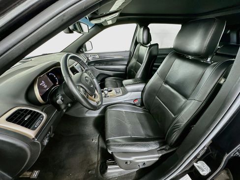 Used 2015 Jeep Grand Cherokee Limited w/ Luxury Group II AWD/4WD image 13