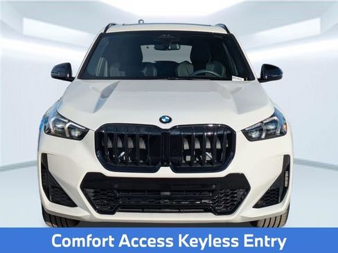 Used 2025 BMW X1 xDrive28i image 11