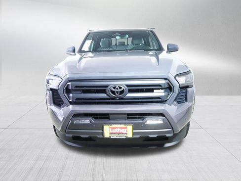 Certified 2024 Toyota Tacoma SR5 AWD/4WD image 2