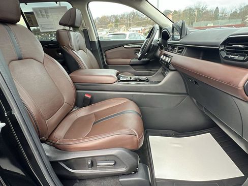 Certified 2023 Honda Pilot Elite image 13