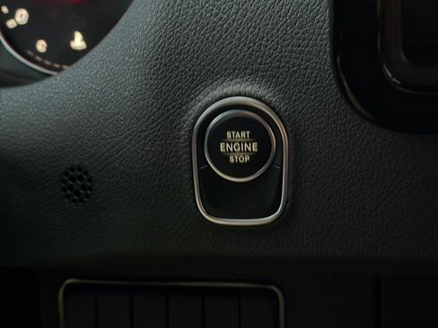 New 2025 Mercedes-Benz Sprinter 2500 image 28