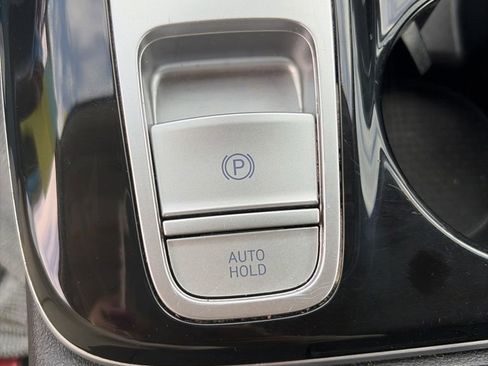 Used 2022 Hyundai Tucson Limited AWD/4WD image 22