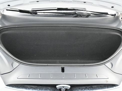 Used 2021 Tesla Model X Performance image 43