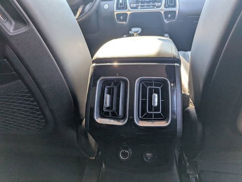 Used 2022 Kia Sorento SX FWD image 24