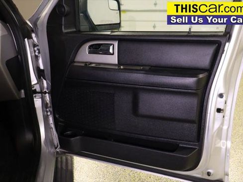 Used 2017 Ford Expedition EL XLT image 30