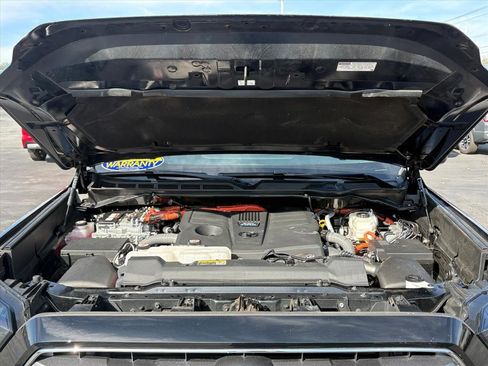 Used 2023 Toyota Sequoia Limited image 31