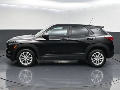 Certified 2024 Chevrolet TrailBlazer LS w/ LS Convenience Package AWD/4WD image 4