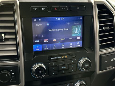 Used 2019 Ford F150 Platinum w/ Equipment Group 701A Luxury image 20