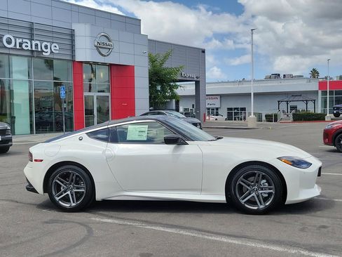 New 2026 Nissan Z Sport w/ Floor Mat Package RWD image 17