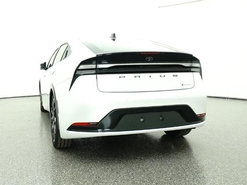 New 2026 Toyota Prius Plug-In Hybrid FWD image 22