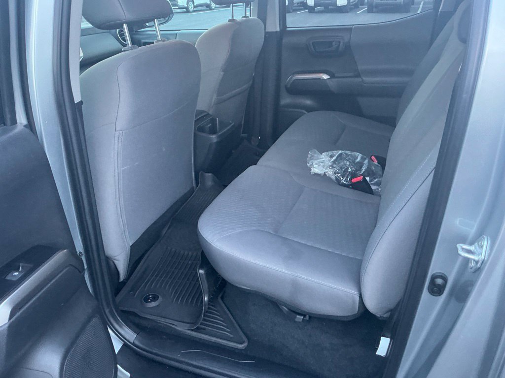 Certified 2023 Toyota Tacoma SR5 AWD/4WD image 25