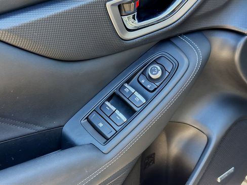 Used 2023 Subaru Forester Touring image 22