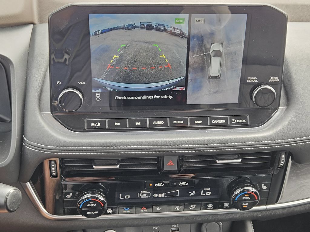 Used 2021 Nissan Rogue Platinum FWD image 13