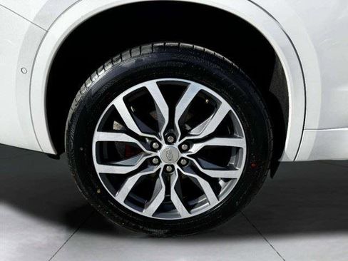 Used 2024 Cadillac XT6 Sport w/ Technology Package AWD/4WD image 52