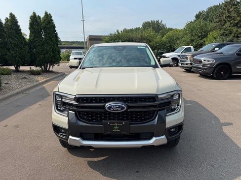 Used 2025 Ford Ranger Lariat w/ FX4 Off-Road Package AWD/4WD image 4
