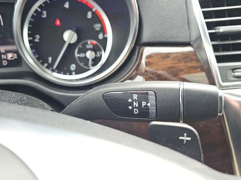 Used 2013 Mercedes-Benz ML 350 BlueTEC 4MATIC image 25