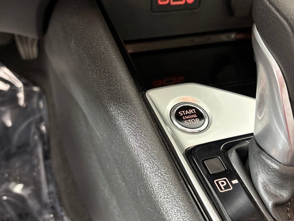 Used 2024 Nissan Altima 2.5 SV FWD image 33