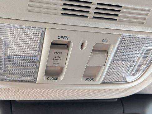 Used 2021 Honda Accord EX-L image 21