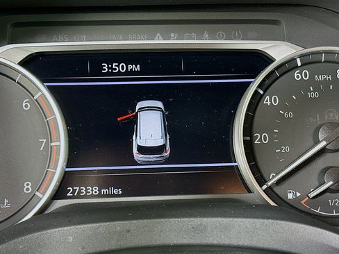 Used 2023 Nissan Rogue SV image 19