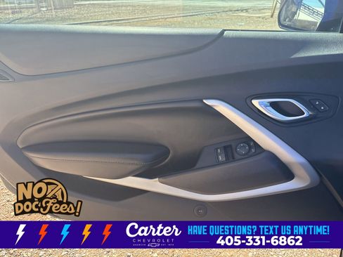 Used 2018 Chevrolet Camaro LT RWD image 22