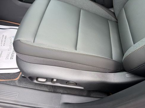 New 2026 GMC Terrain AT4 w/ Convenience Package III AWD/4WD image 12