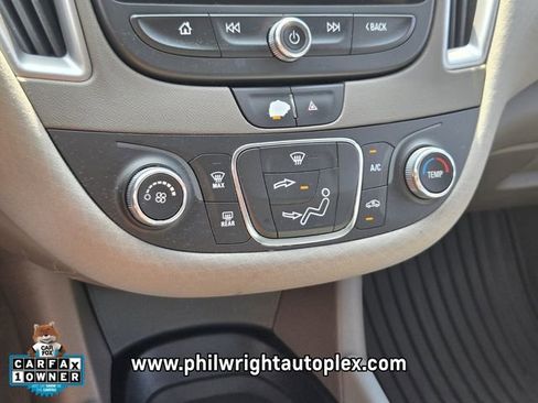 Used 2021 Chevrolet Malibu LS FWD image 22