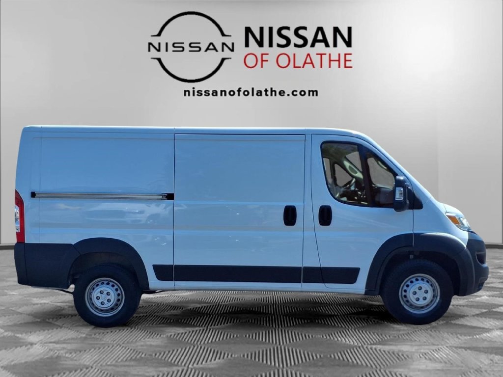 Used 2025 RAM ProMaster 2500 w/ Convenience Group FWD image 25