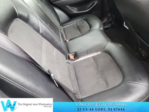Used 2018 MAZDA CX-5 Touring w/ Preferred Equipment Package AWD/4WD image 17