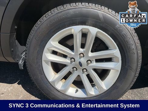 Certified 2017 Ford Explorer XLT w/ Equipment Group 201A FWD image 7