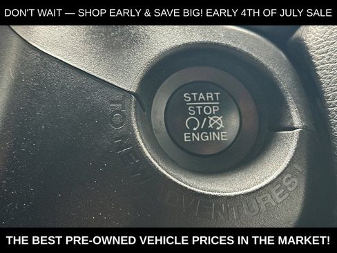 Used 2022 Jeep Renegade Altitude AWD/4WD image 30